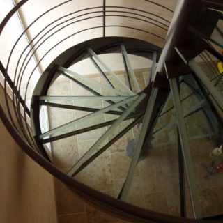 Ver'art fabriquant de marche d'escalier en verre 