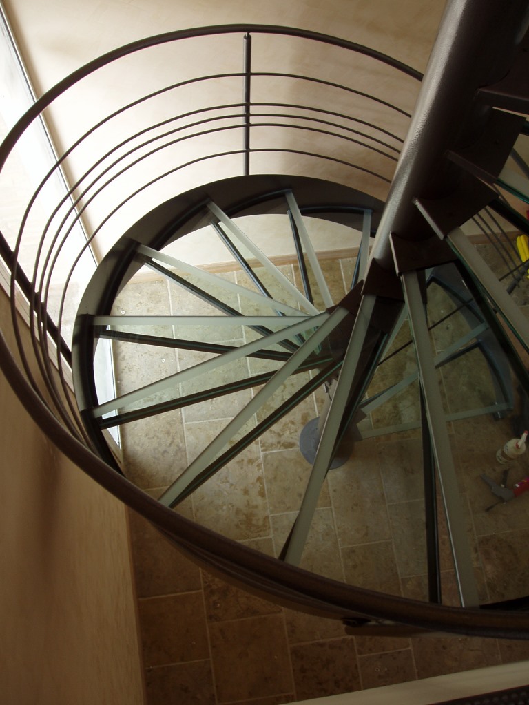 Ver'art fabriquant de marche d'escalier en verre 